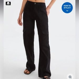 Aeropostale Black Cargo Pants (M)